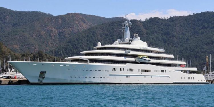 التايمز: يخوت روسية فارهة تتجمع في تركيا