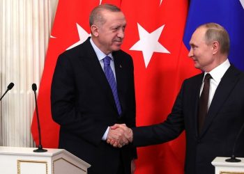 الكرملين يرفص دعوة أردوغان بشأن لقاء بوتين وزيلينسكي 