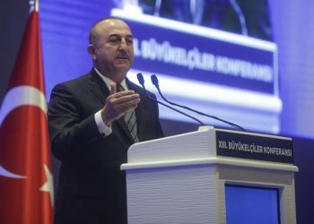 تركيا تطالب العراق بإعلان “العمال الكردستاني” منظمة إرهابية