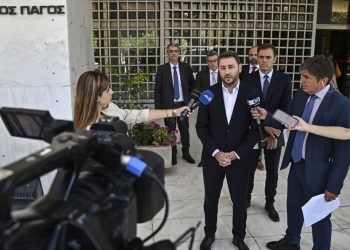 المعارضة اليونانية: أردوغان يقلد بوتين ويستخدم “خطابًا حربيًا”