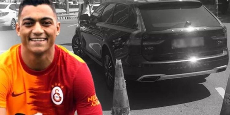تركيا.. سيارة اللاعب المصري مصطفى محمد تصدم مسنا في إسطنبول