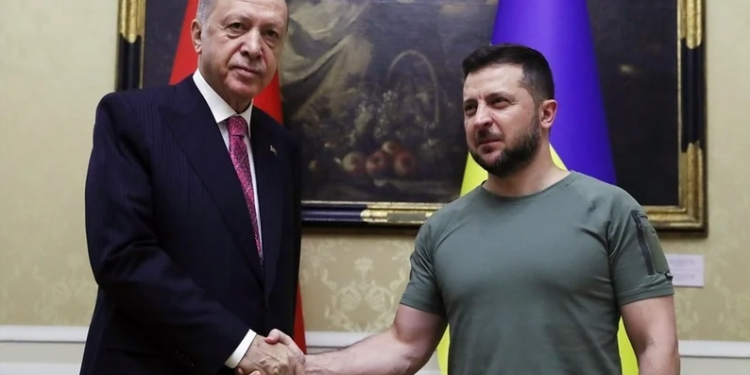 أردوغان: الاستفتاءات الأحادية تعرقل الجهود الدبلوماسية