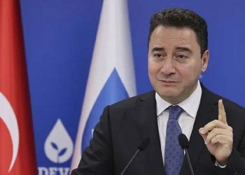 علي باباجان: هذا ما ستفعله المعارضة إذا لم تتوصل لمرشح مشترك..