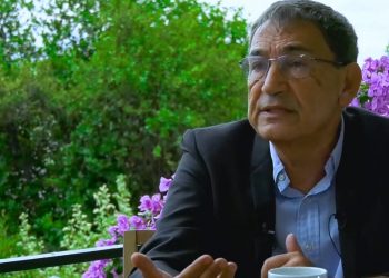 الروائي التركي أورهان باموق: أردوغان ليس بإمكانه حبس الجميع