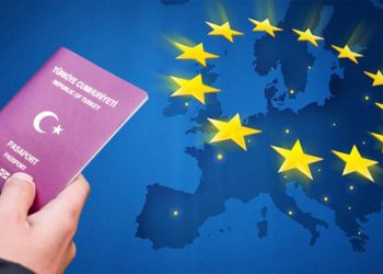 30 ألف طلب لجوء من تركيا إلى الاتحاد الأوروبي خلال 8 أشهر