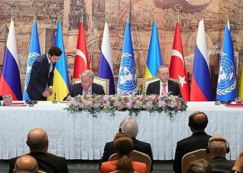 روسيا تعلن عن اجتماع قريب مع تركيا والأمم المتحدة بشأن اتفاقية الحبوب