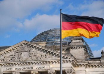 ألمانيا قلقة من اعتقال رئيس الجمعية الطبية في تركيا