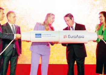 كابل كهربائي أوروبي من إسرائيل إلى قبرص