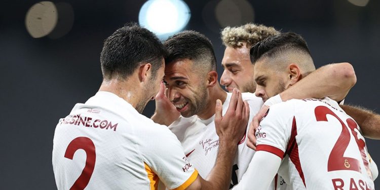 جالطة سراي يحقق انتصارًا جديدًا على كاراجومروك