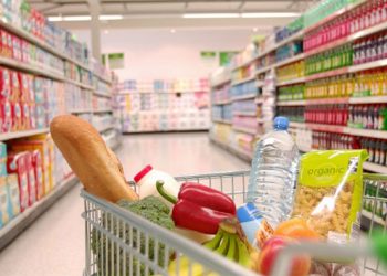 تقرير: التضخم في تركيا يتخطى حاجز 100% خلال 9 أشهر