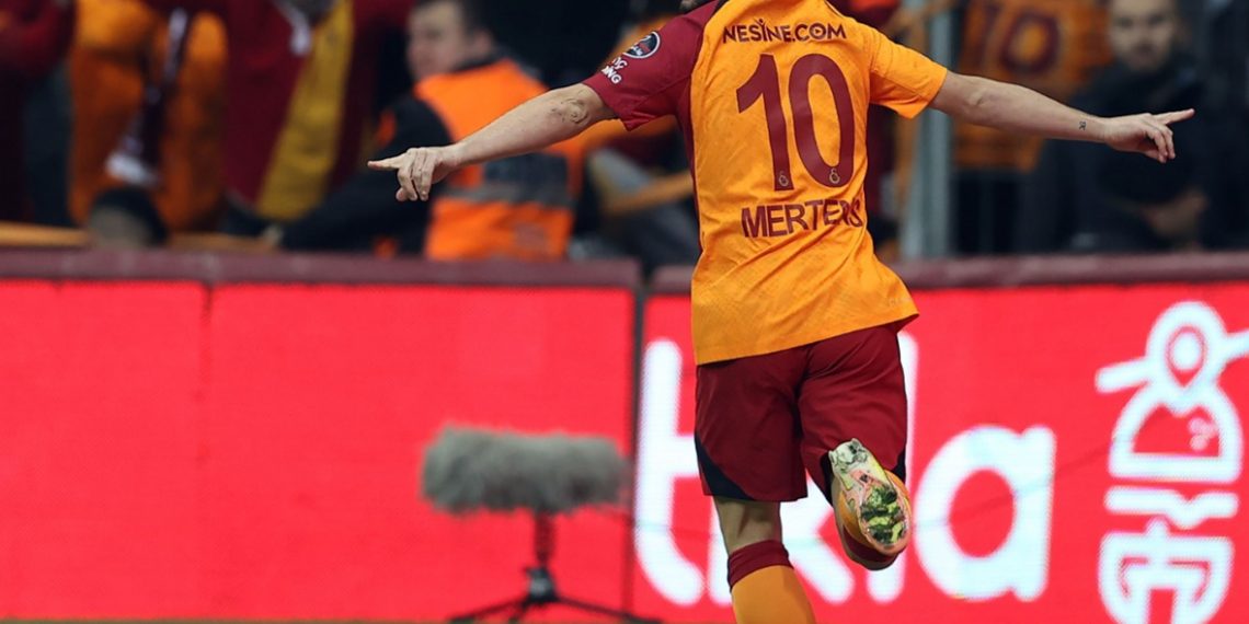 جالطة سراي يتعادل مع ألانيا سبور