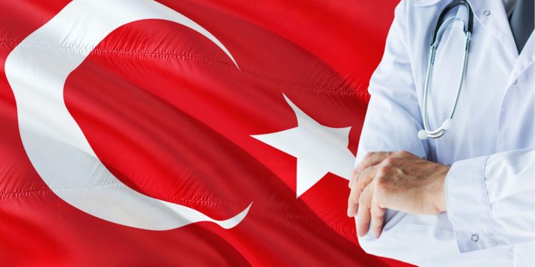 أطباء تركيا يردون على أردوغان بعد هجومه عليهم