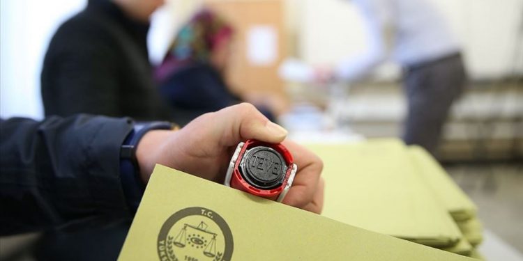 تراجع دعم أردوغان أمام منافسه “المجهول” في استطلاعات الرأي