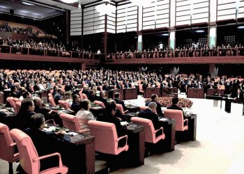 صحفي تركي: أردوغان سيرجئ مقترح التعديل الدستوري بشأن الحجاب 