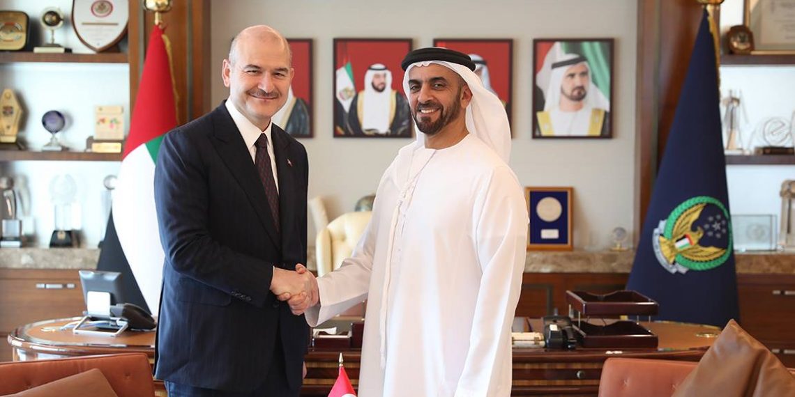 وزير الداخلية التركي يتغزل في الإمارات ودورها الفاعل عالميا