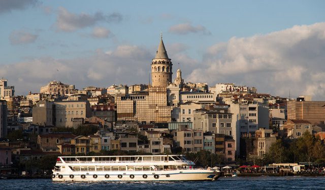 تركيا في المرتبة الـ29 عالميًّا في كرم الضيافة