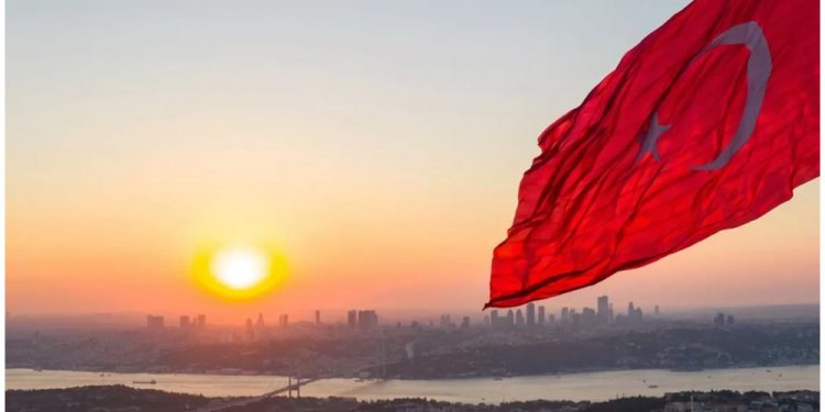 وكالة الطاقة الدولية: تركيا بين 10 دول رائدة عالميًّا بالطاقة المتجددة بحلول 2027