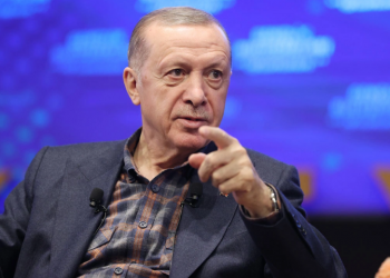 أردوغان مهددًا اليونان: سنقصف “أثينا” في حال مواصلتها تسليح الجزر في “إيجة”