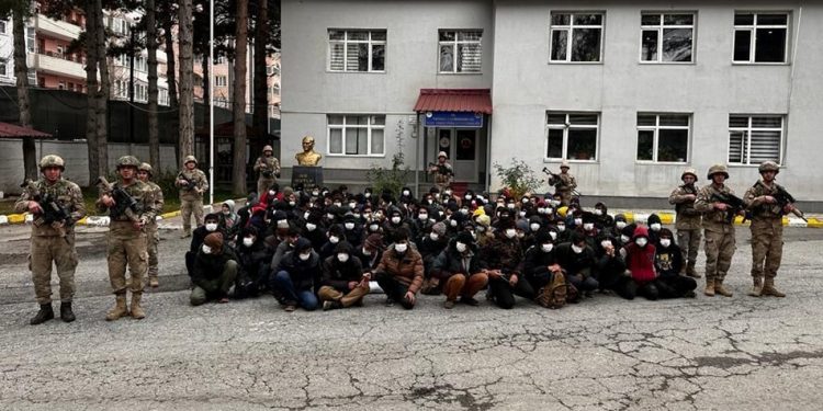 ترحيل 119 ألف أجنبيًا من تركيا خلال2022