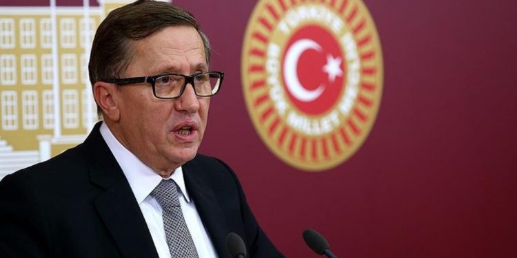 حزب الخير التركي: يتم عقد مفاوضات بشأن نتائج الدعاوى القضائية داخل غرف خاصة بالمقاهي
