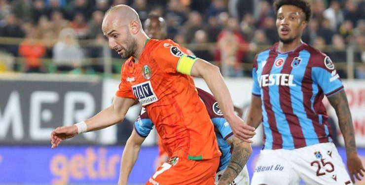 ألانيا سبور يكتسح شباك طرابزون سبور بخماسية نظيفة