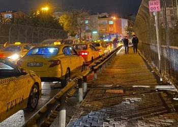 تركيا.. تاكسي إسطنبول يبدأ العمل بالتعرفة الجديدة  