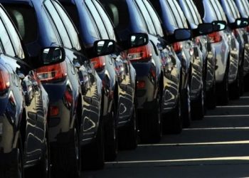 آلاف السيارات قادمة من الصين إلى تركيا