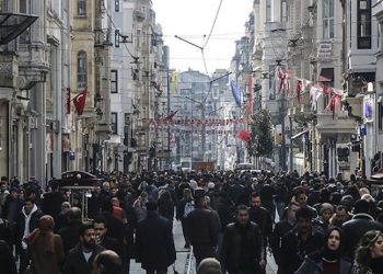 1.5 مليون شاب في تركيا طلبوا إعانات بطالة