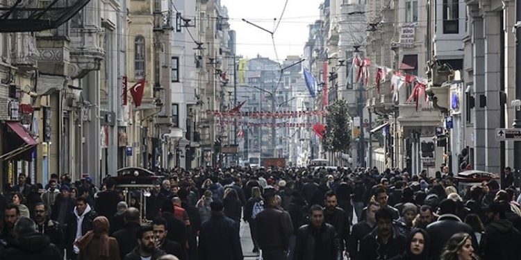 1.5 مليون شاب في تركيا طلبوا إعانات بطالة