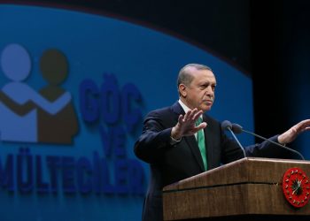 أردوغان: 550 ألف لاجئ عادوا إلى سوريا