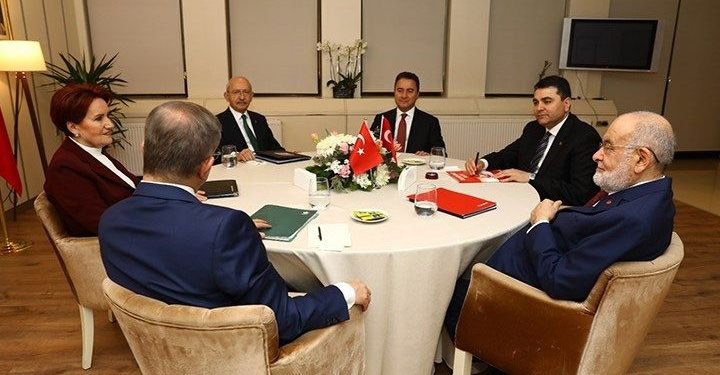 جمهوريت: 4 أحزاب يدعمون ترشح كيليتشدارأوغلو في الانتخابات