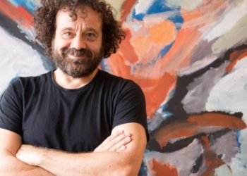 ممثل تركي ينتقد موجة الغلاء: طبق الحساء سعره 380 ليرة!