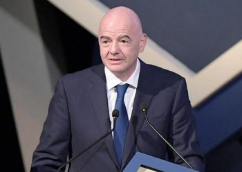 رئيس الفيفا يبعث رسالة دعم وتعزية إلى تركيا