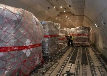 60 طنا من المساعدات الأمريكية تصل إلى تركيا