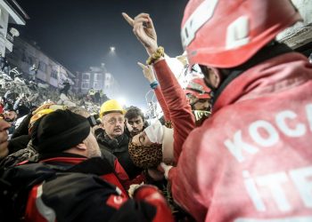 تركيا تعلن عن اعتقالات بسبب “مشاركات استفزازية” حول الزلزال