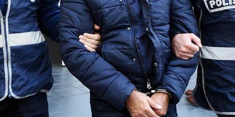 تركيا.. اعتقال 20 من ضحايا الفصل التعسفي لتقديمهم مساعدات إنسانية