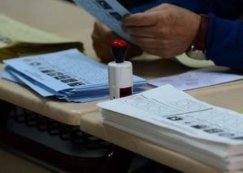 مع بدء العد التنازلي للانتخابات.. تعرف على آخر توقعات التصويت للأحزاب