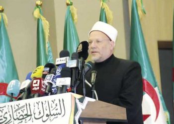 مصر تعلن الخميس أول أيام شهر رمضان