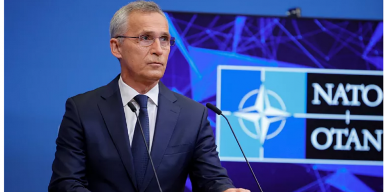 أمين حلف الناتو: باخموت قد تسقط قريبًا