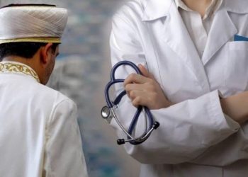 تركيا.. تراجع عدد الأطباء بالمستشفيات وتزايد عدد المشايخ