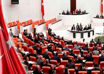“لجنة زلازل” منبثقة عن البرلمان التركي للتحقيق في أبعاد الزلزال