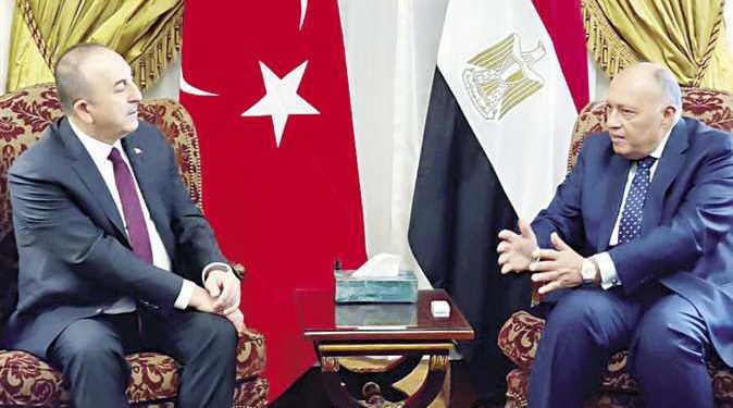 وزير خارجية مصر يزور تركيا لمواصلة محادثات تطبيع العلاقات 