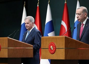 الحزب الكردي يمتنع عن التصويت على انضمام فنلندا إلى الناتو