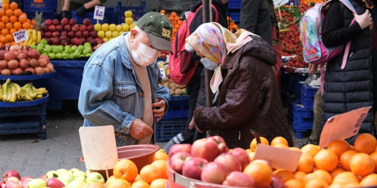 معدل التضخم في إسطنبول يبلغ  73%