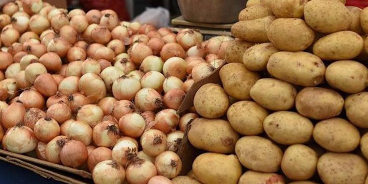 صحفي: الانتخابات التركية تعقد بين من يقول “وطن” و “بطاطس وبصل”!