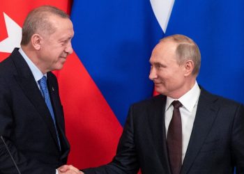 نيوزويك: بوتين يفوز في الانتخابات التركية!