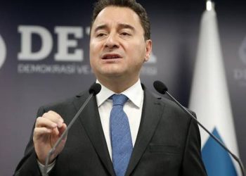 باباجان يتحدى وسائل الإعلام الموالية لأردوغان