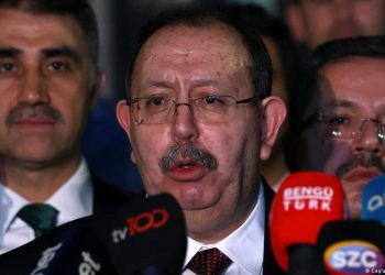 رسميًا.. أردوغان يحصل على 49.40% وكيليجدار أوغلو على 44.96 