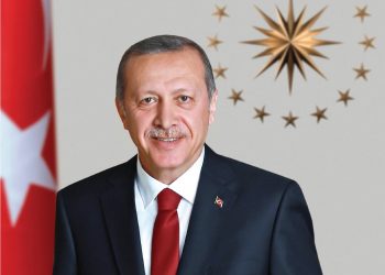 أردوغان يفوز بالرئاسة في استطلاع رأي لصحيفة زمان التركية