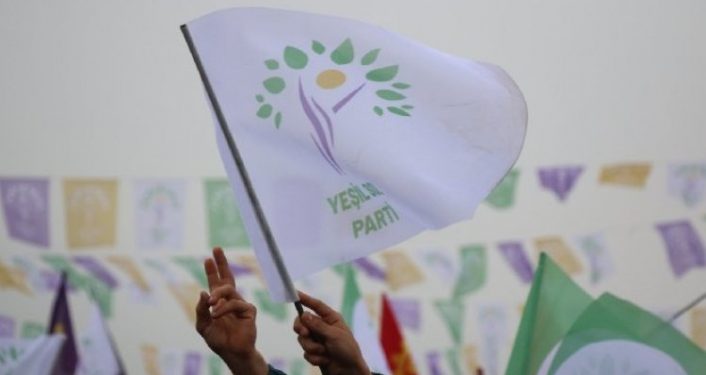 بلومبيرج: الأكراد سيصبح لهم نفوذ “غير عادي” بعد الانتخابات التركية